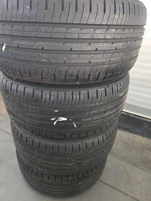 Set nou vara 225/40R18 Falken