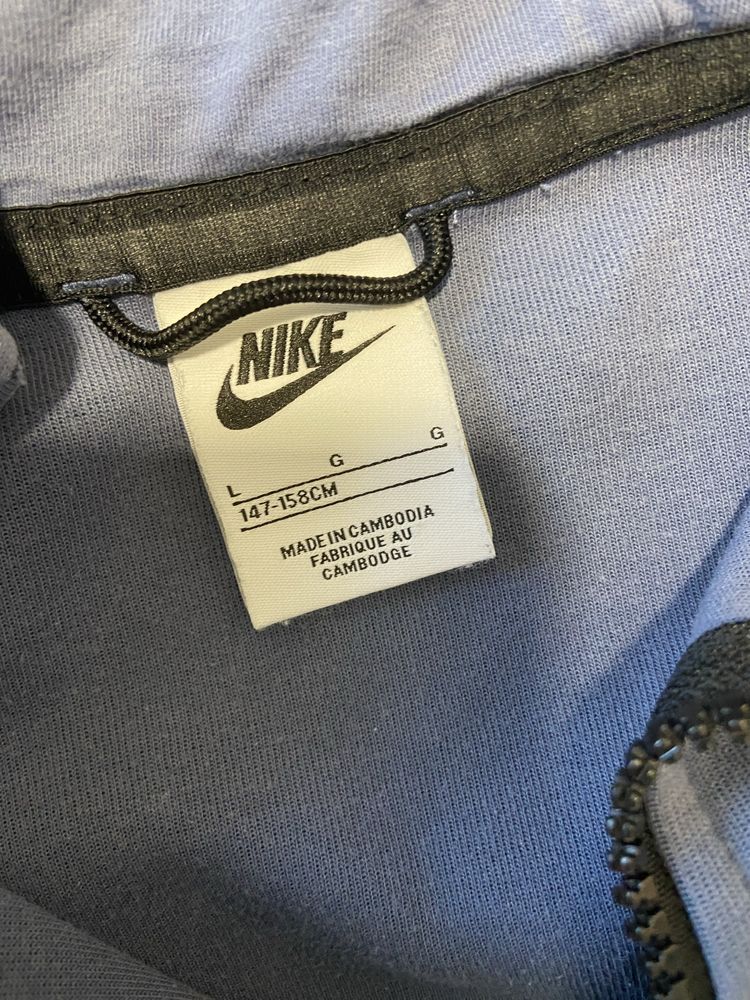 Nike tech fleece