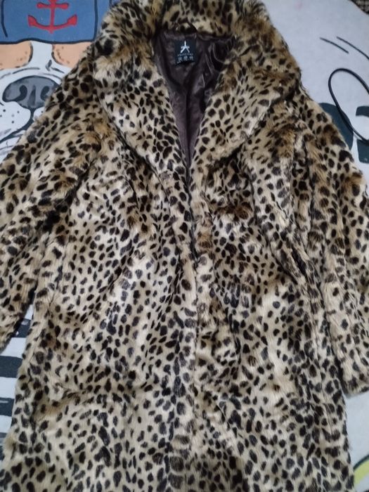 Шубка леопард atmosphere