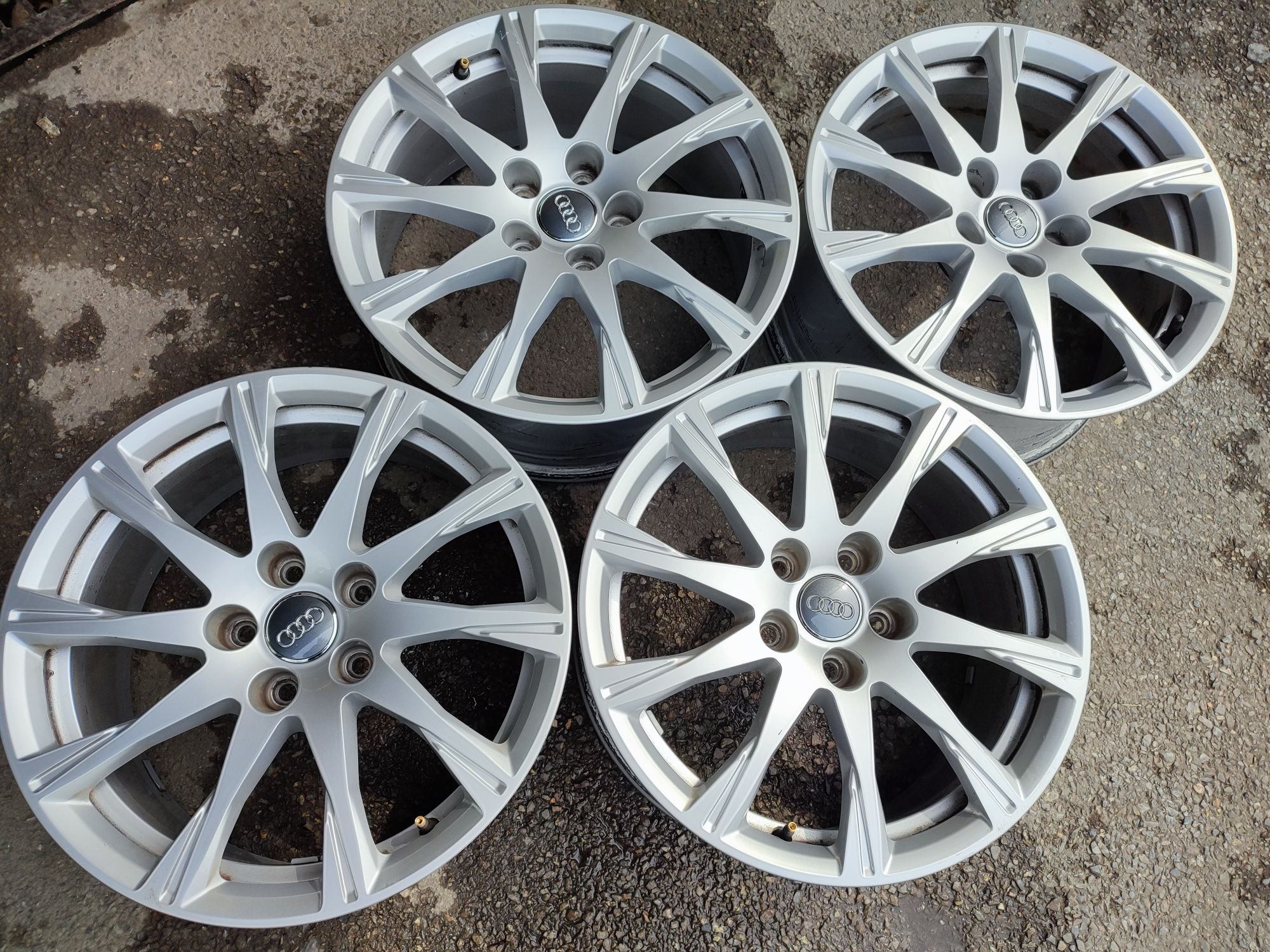 17" оригинални алуминиеви джанти за Audi A5,A6,A4./Skoda.