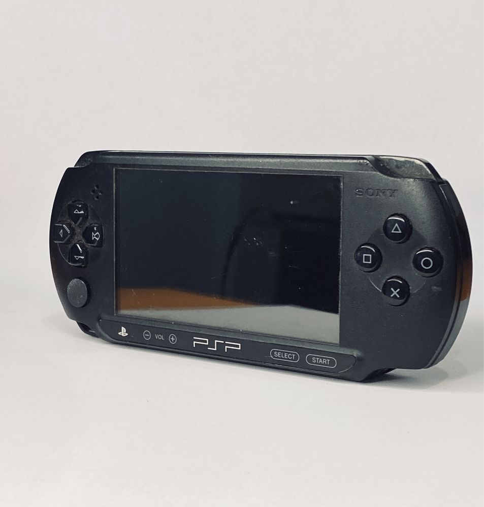 Playstation portabil / PSP