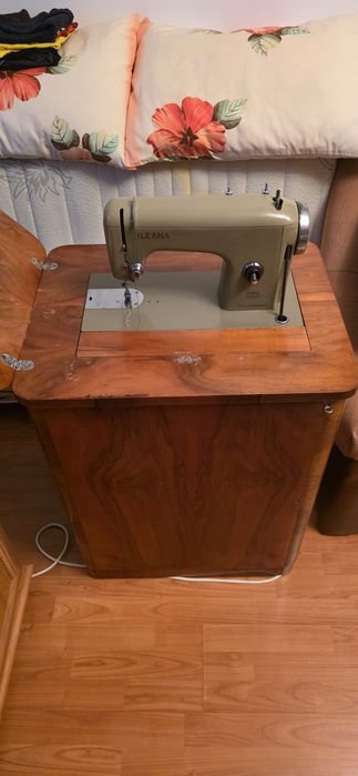 Masina de cusut Ileana