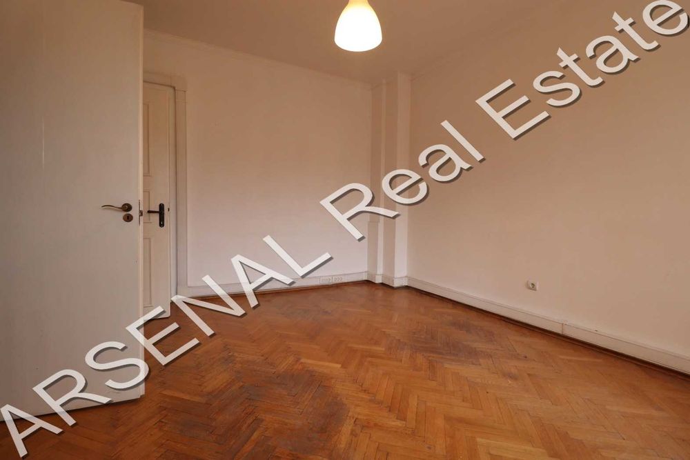 Дава се под наем Многостаен апартамент в София, Център - 163 кв.м за 950 € - Снимка #6