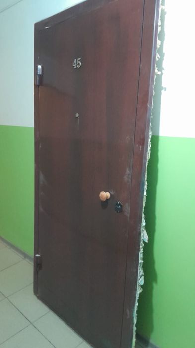 Продам жилезние двер