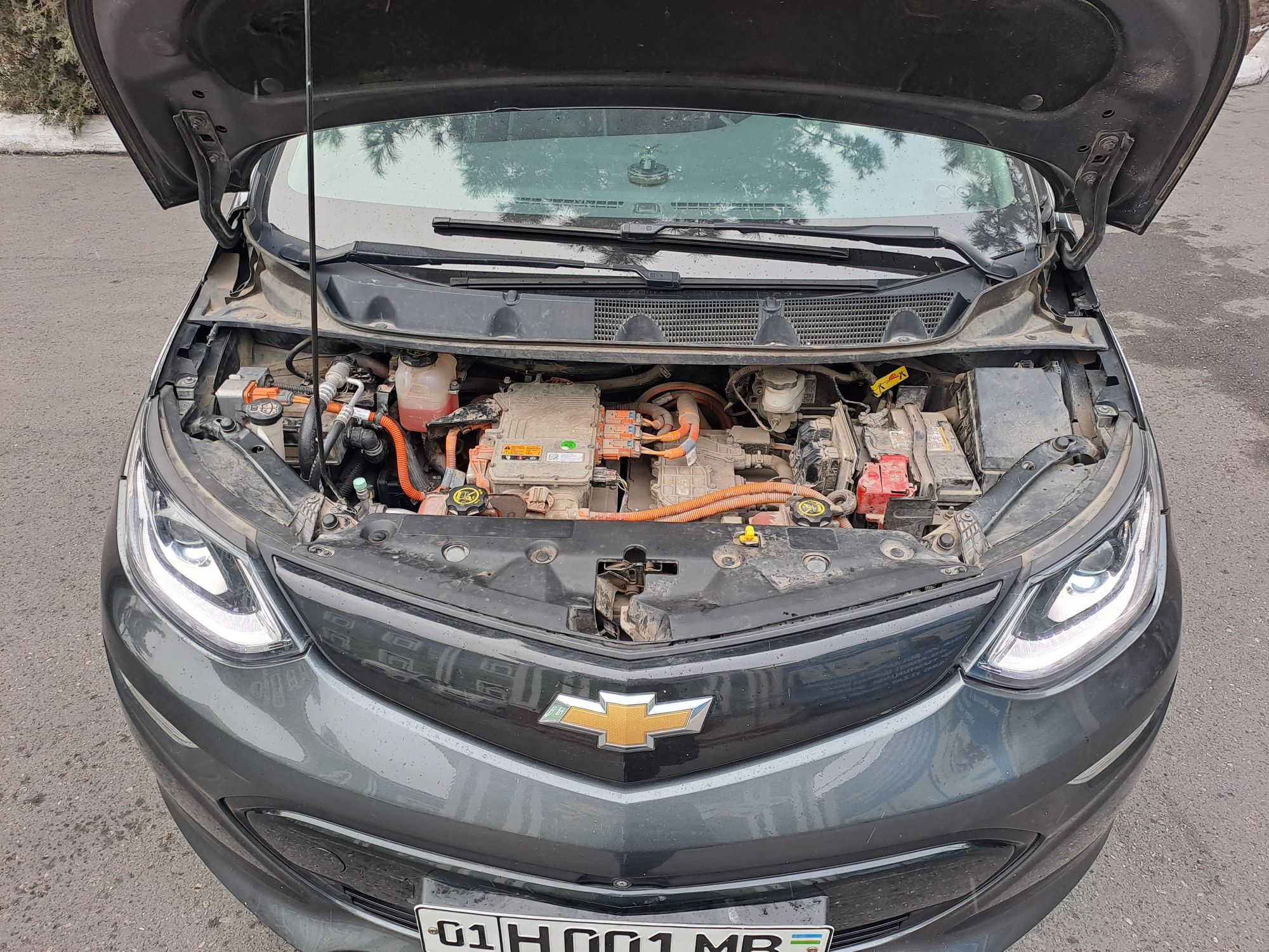 Электромобил Chevrolet Bolt