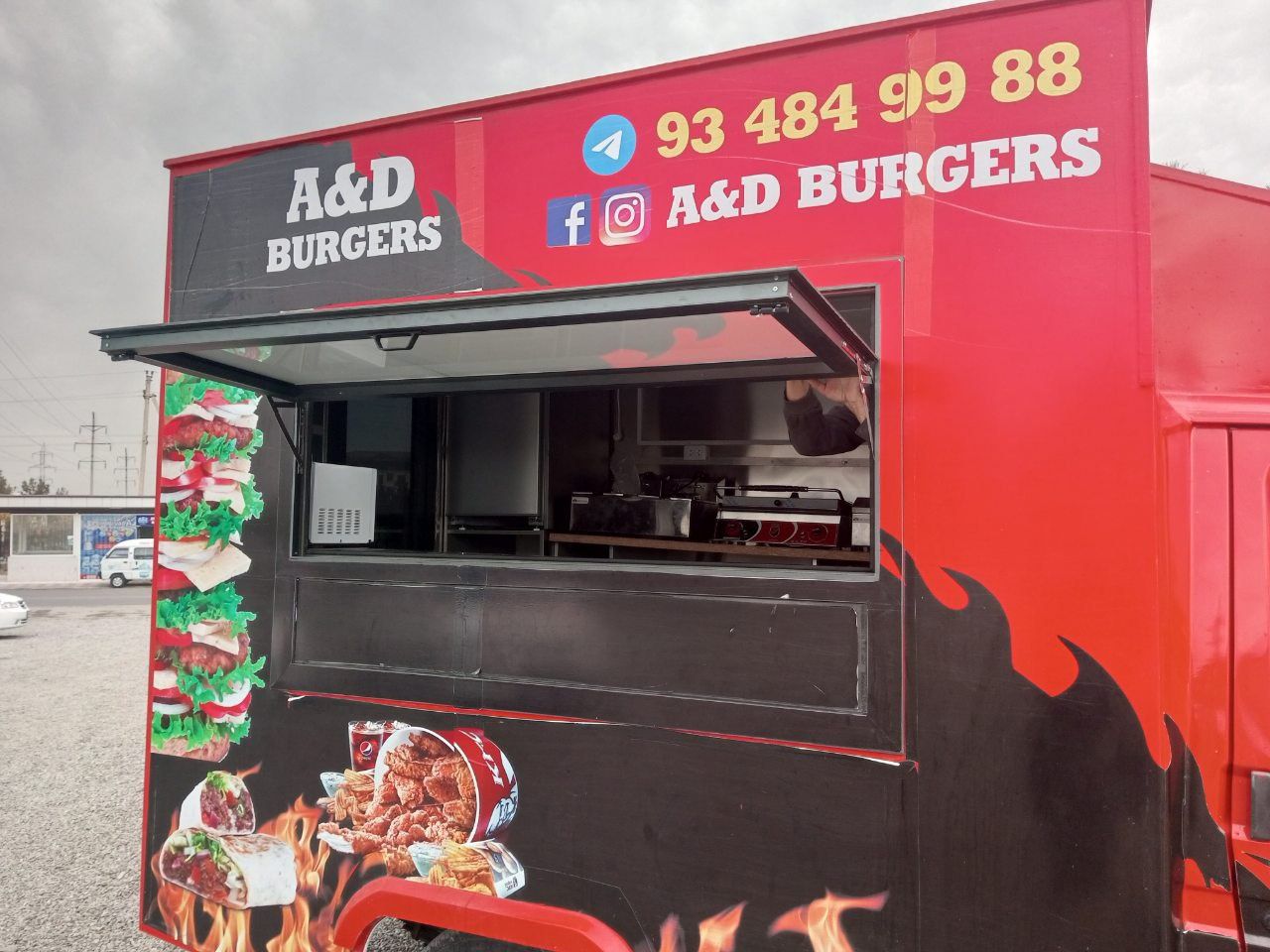 Food truck (ярим тайёр маҳсулотларини пишириш ва сотиш
