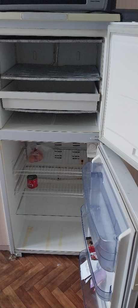 Продам бу шкаф  срочно