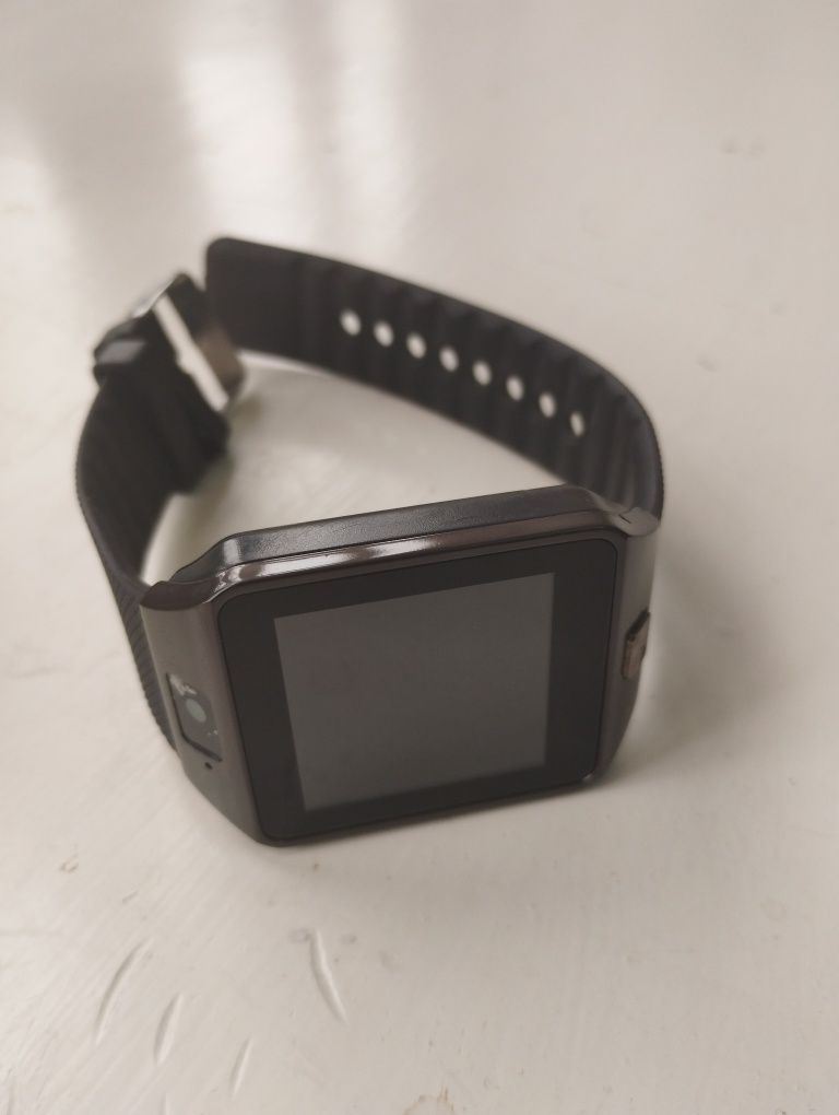 Smart watch  sotiladi