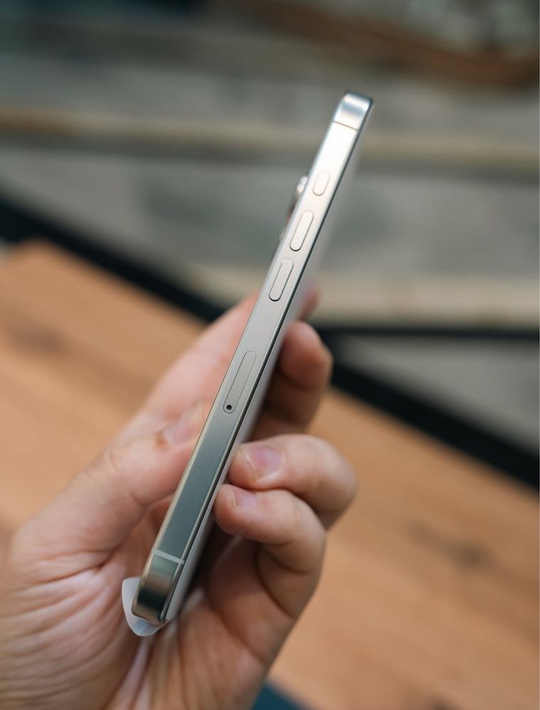 iPhone 16 Pro 128GB New Desert
