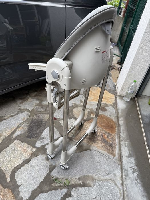 Сгъваем столче за хранене с предпазен колан OUNUO Baby