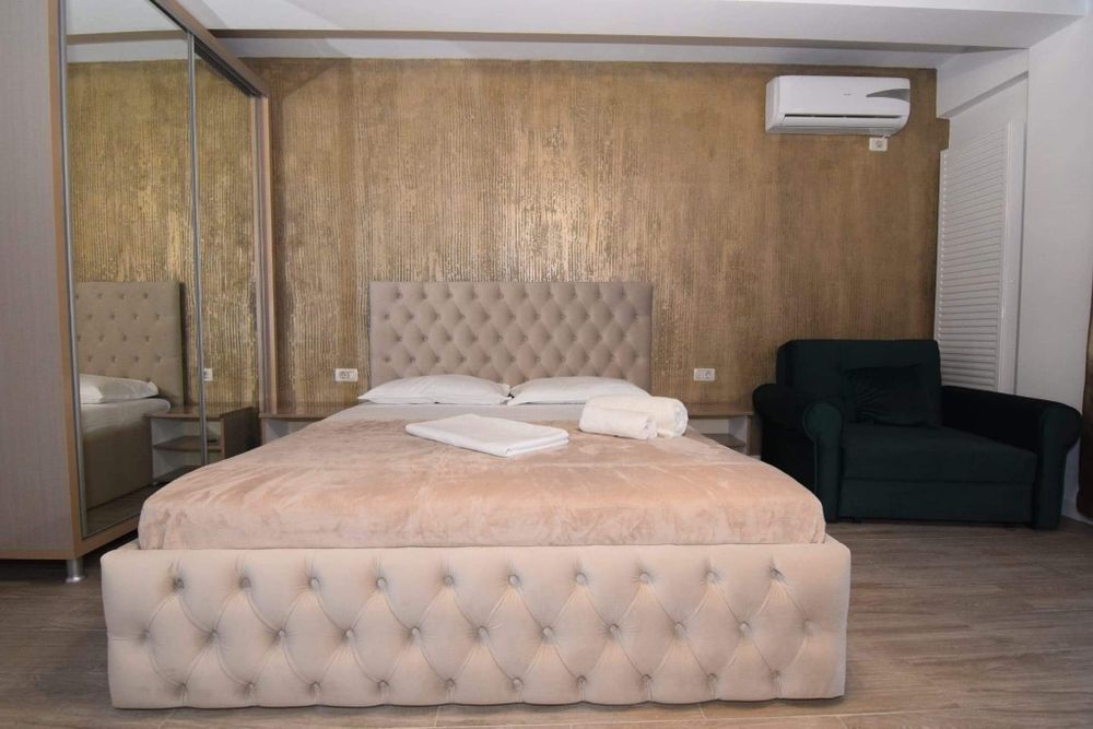 Închiriez studio Mamaia Nord