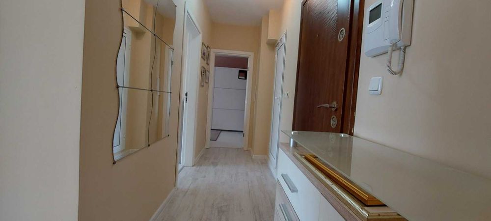 Дава се под наем Тристаен апартамент в Бургас, Изгрев - 90 кв.м за 331.5 € - Снимка #9