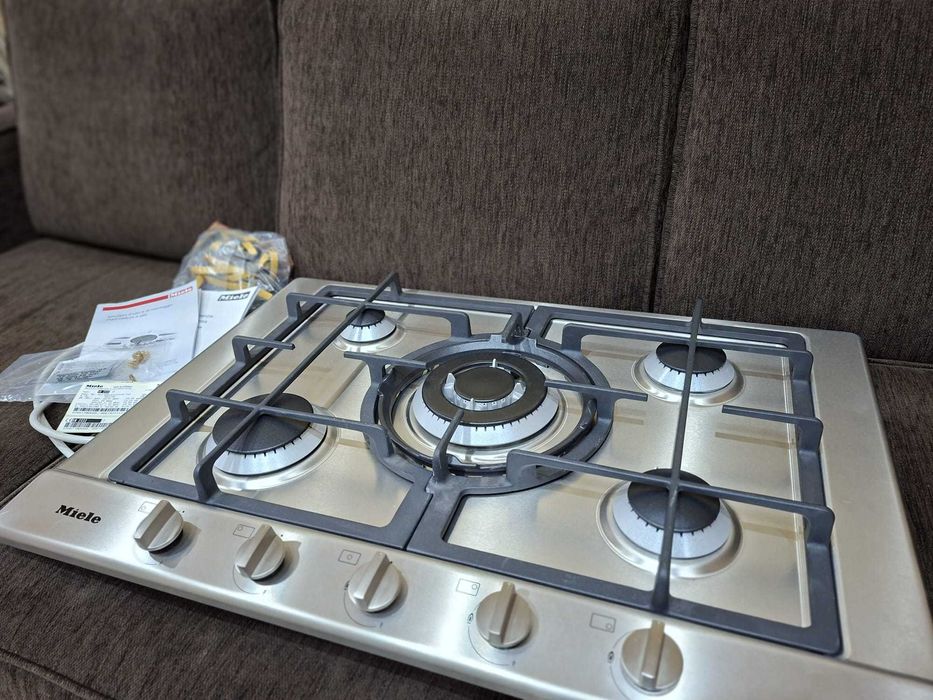 Miele KM 2033 G - Plită pe gaz inox, Gratare fonta, 750/520 mm, Noua