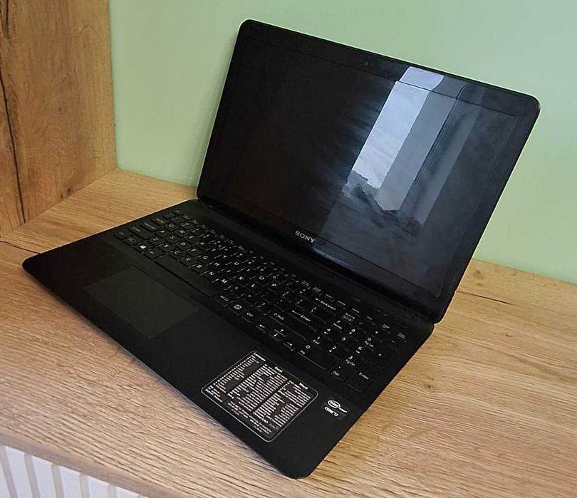 Laptop Sony Vaio i7 15.6” pentru piese nu Dell Hp Lenovo ASUS Acer