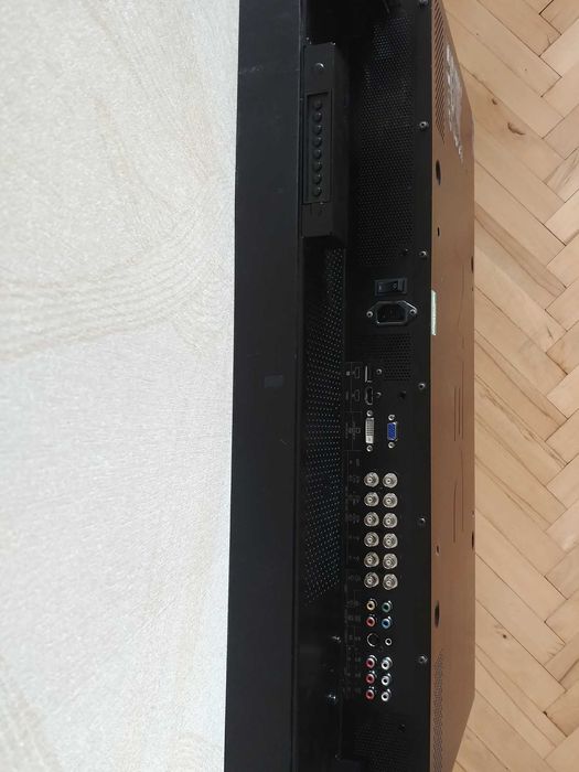 Nec P461 професионален монитор / телевизор 46"  Full HD 24/7