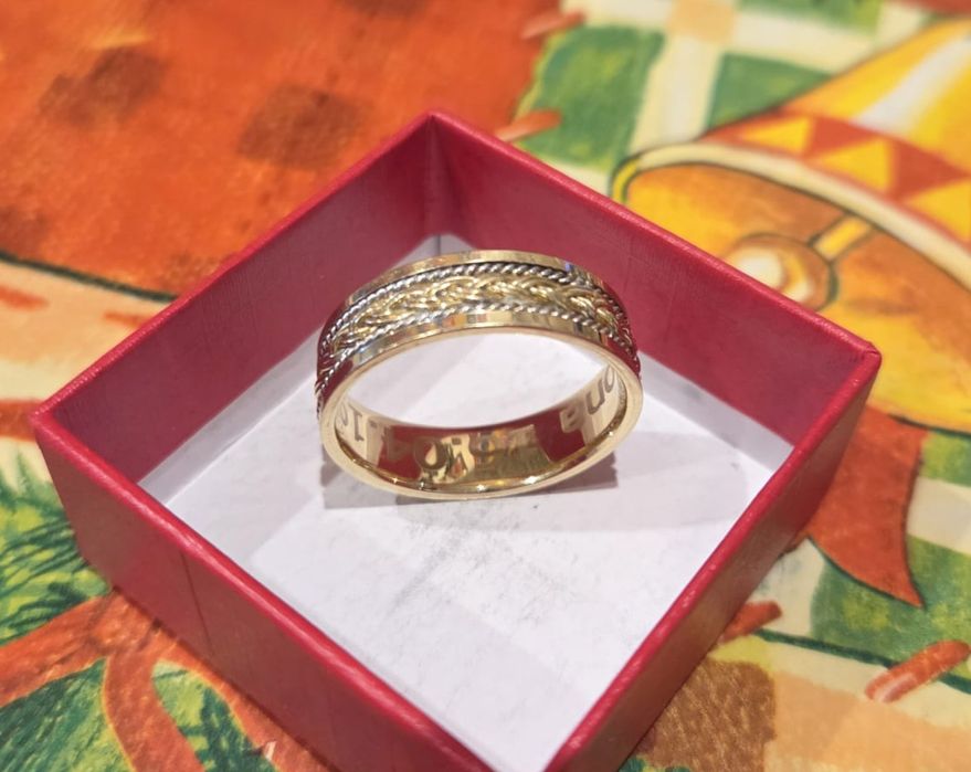 Vând verighetă aur 14 k