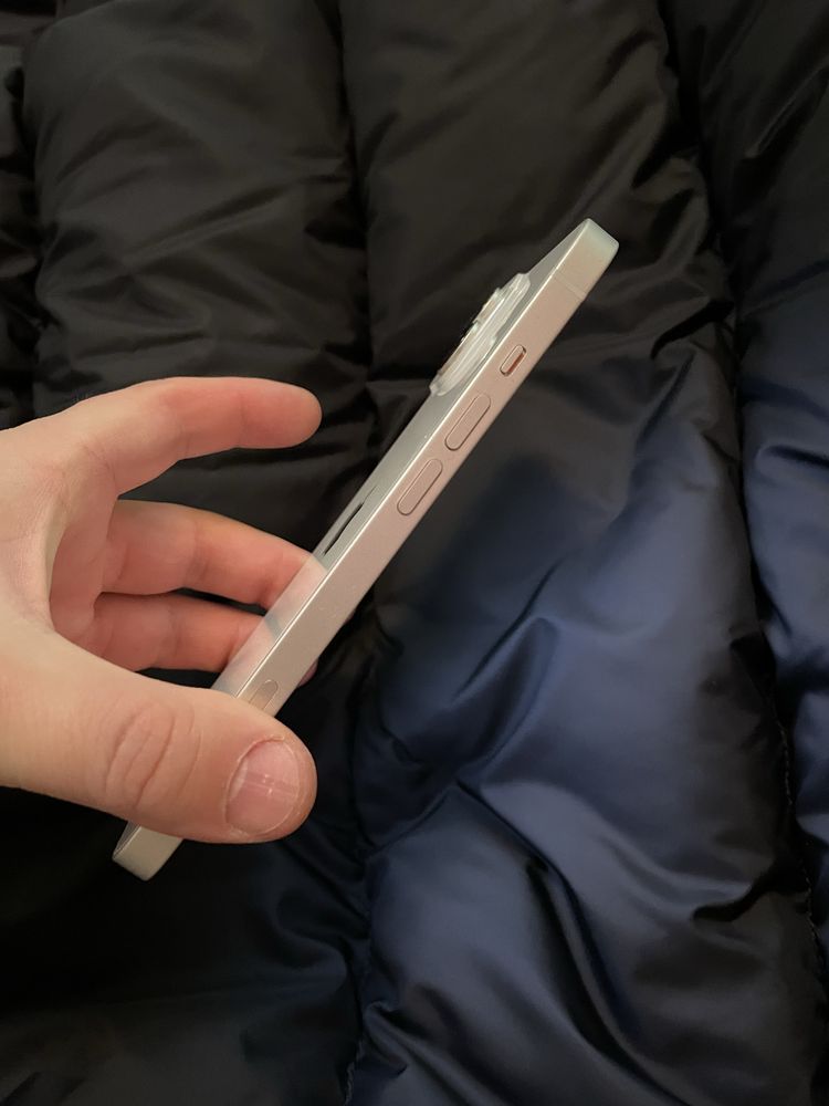iphone 14  128 GB бял