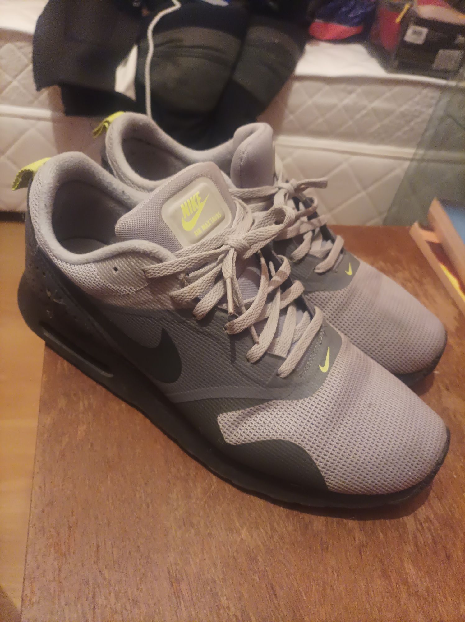 Nike air max tavas wolf grey anthracite cool grey black