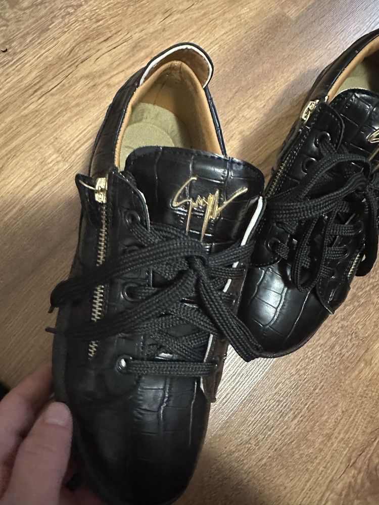 Papuci Giuseppe Zanotti
