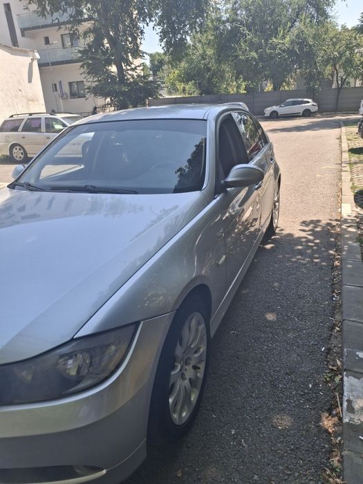 Vând BMW 318i sau schimb  an 2008 motor 2.0benzina