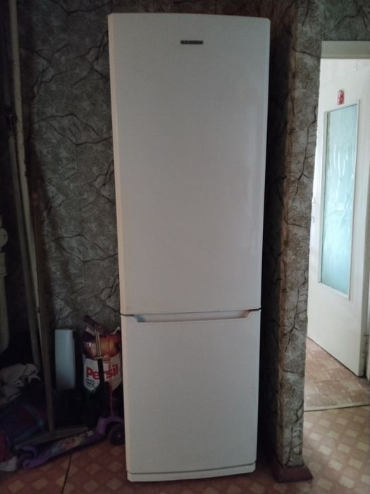 Продам холодильник Самсунг