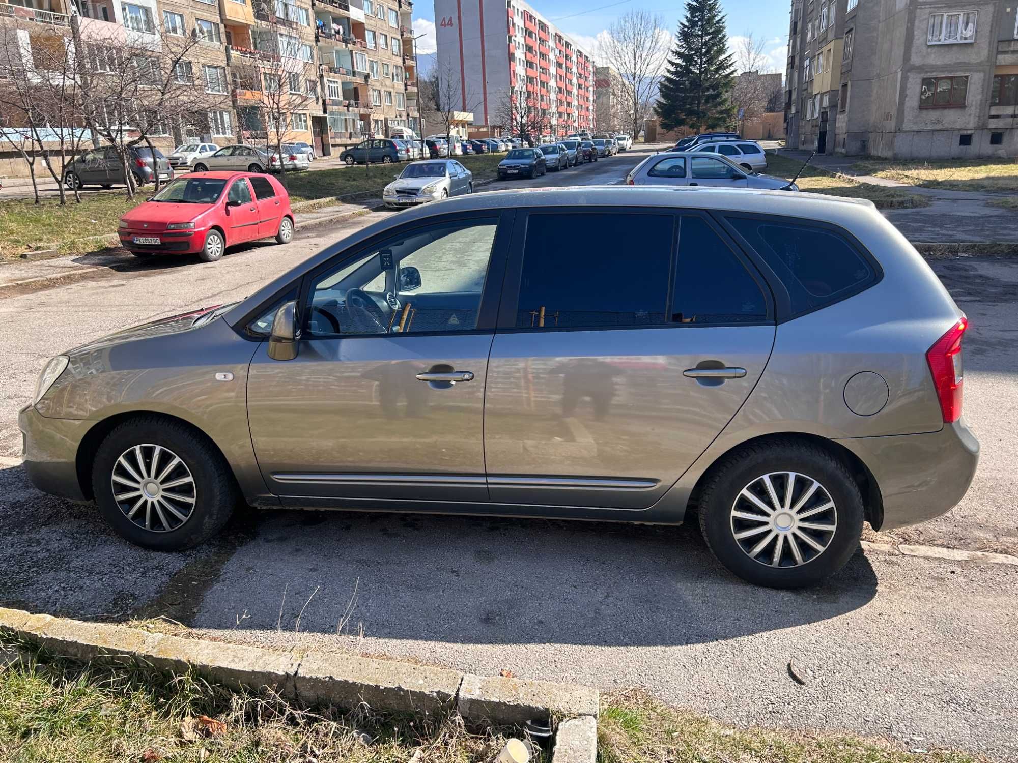 Kia Carens 1.6 CRDI Ван