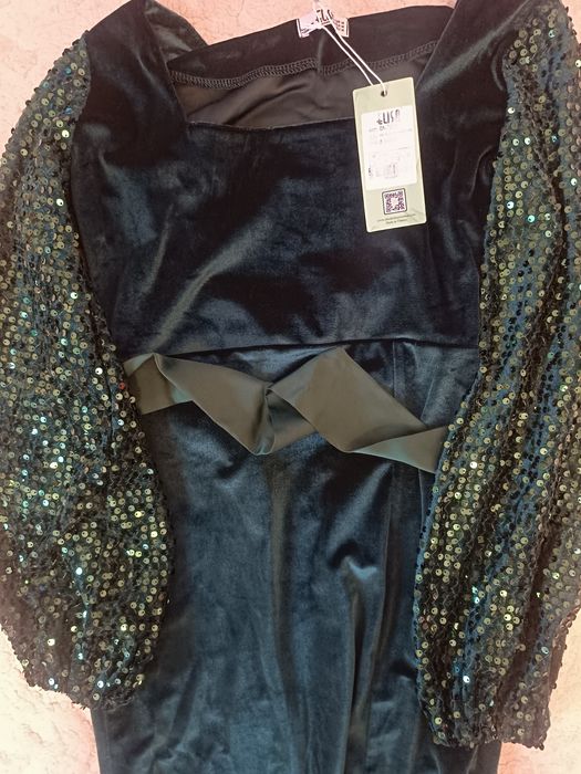 Нова дамска рокля кадифе