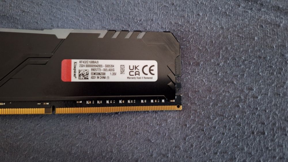 Rami 8 gb ddr4 3200 mhz kingston fury beast 4 bucăți