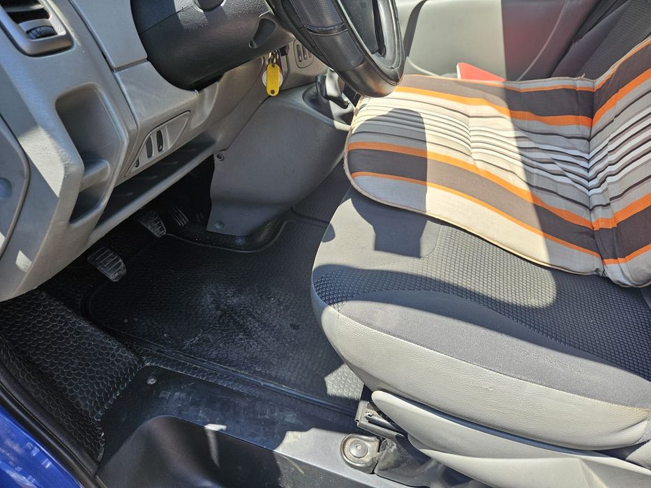 Opel Vivaro 8+1 L2H1