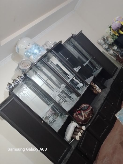 Mebel (stenka) mehmonxonq uchun