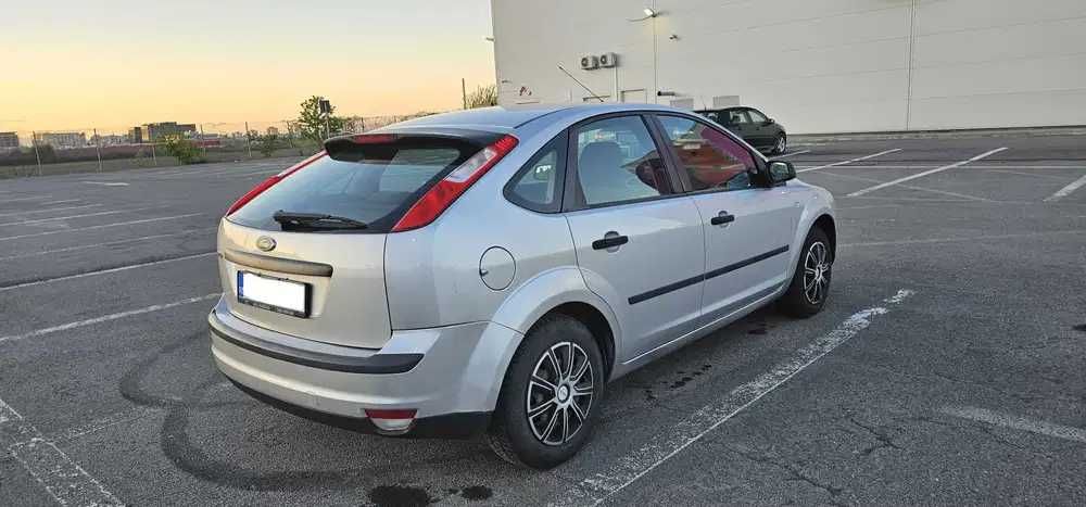Ford Focus MK2 2004 Hatchback 1.6 Benzina