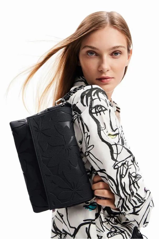 Оригинална дамска чанта Desigual Onyx Venecia 2.0