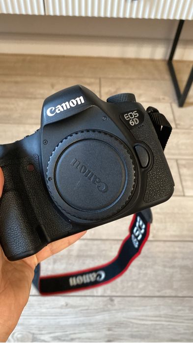 Фотоаппарат CANON EOS 6D