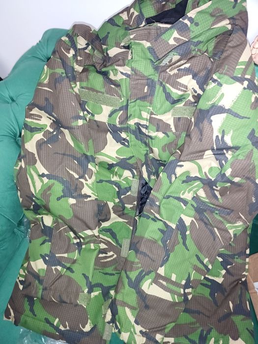 Scurta/ Greacă camuflaj pădure