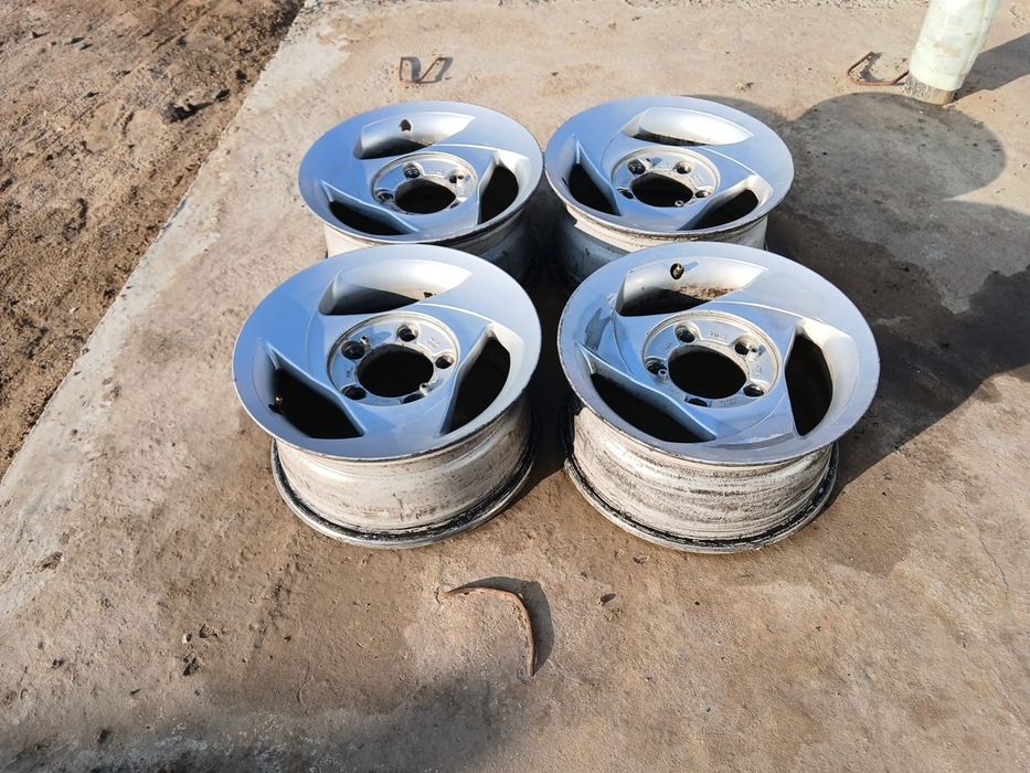 Литые диски 15 от нивы