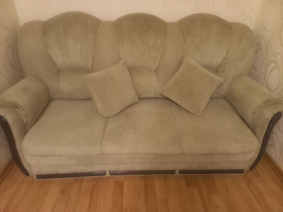 Мебель, диван и два кресла