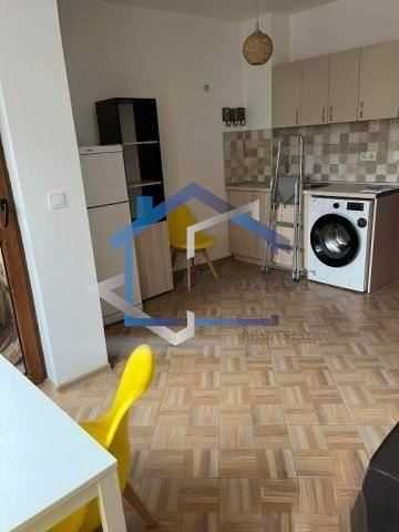 Дава се под наем Двустаен апартамент в Варна, Централна поща - 48 кв.м за 357 € - Снимка #1