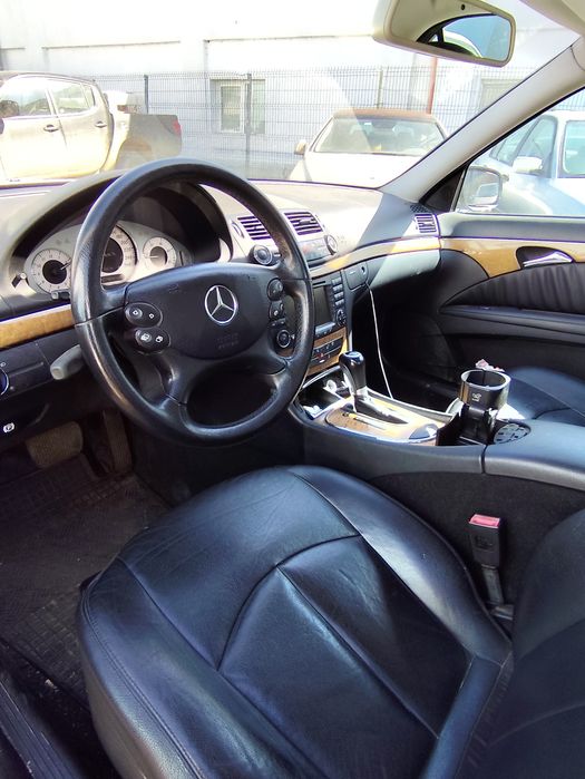 Mercedes Benz E280 W211 3.0 V6 CDI Avangarde Facelift 2008