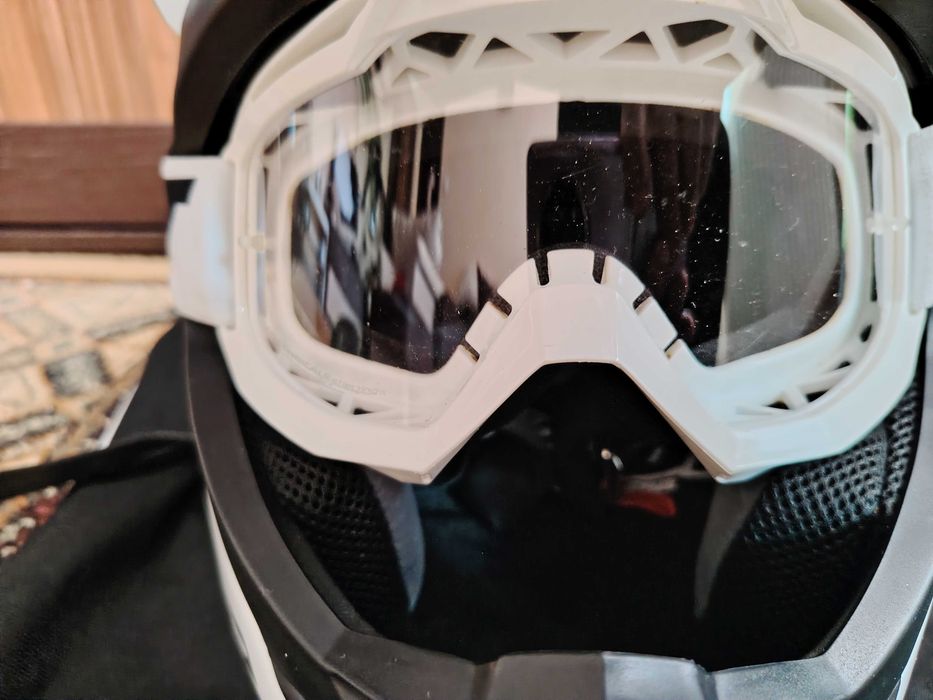 Casca Shot Lite marime M (noua) + ochelari(noi)