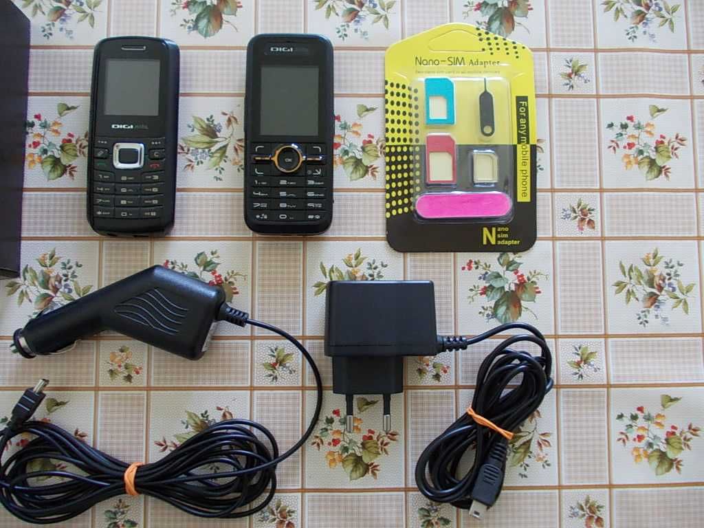 Set 2 telefoane Huawei cu butoane + accesorii