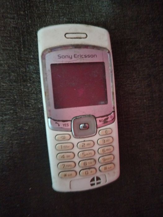 Sony Ericsson T290I без батареи