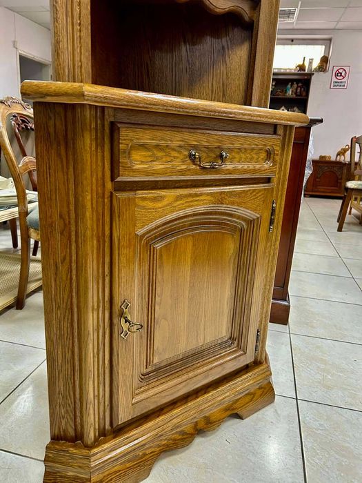 Ъглова витрина Дъб - Холандия