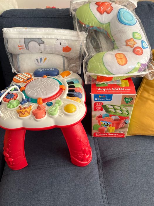 Музикална маса, Подпори за бебе и възглавничка за коремче