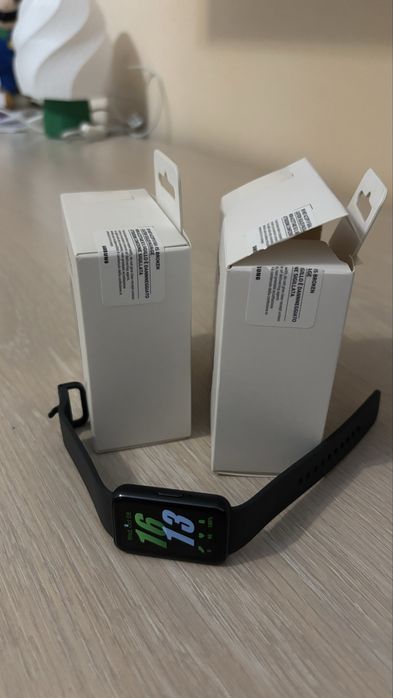 SAMSUNG Galaxy Fit3