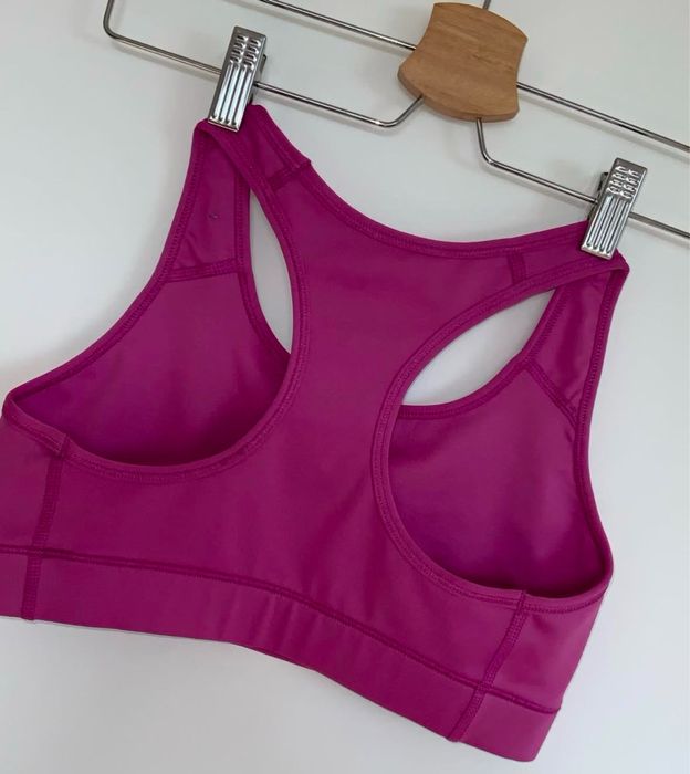 Дамско бюстие “Nike”