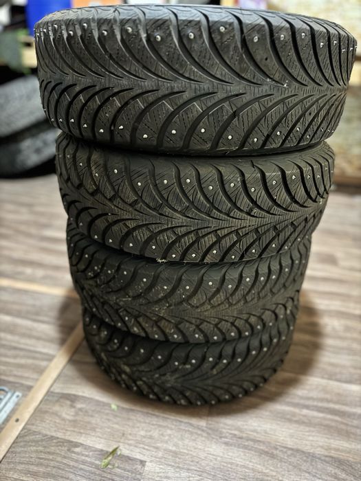 Продам шины с дисками стояли на гранте по отдельности не продаются