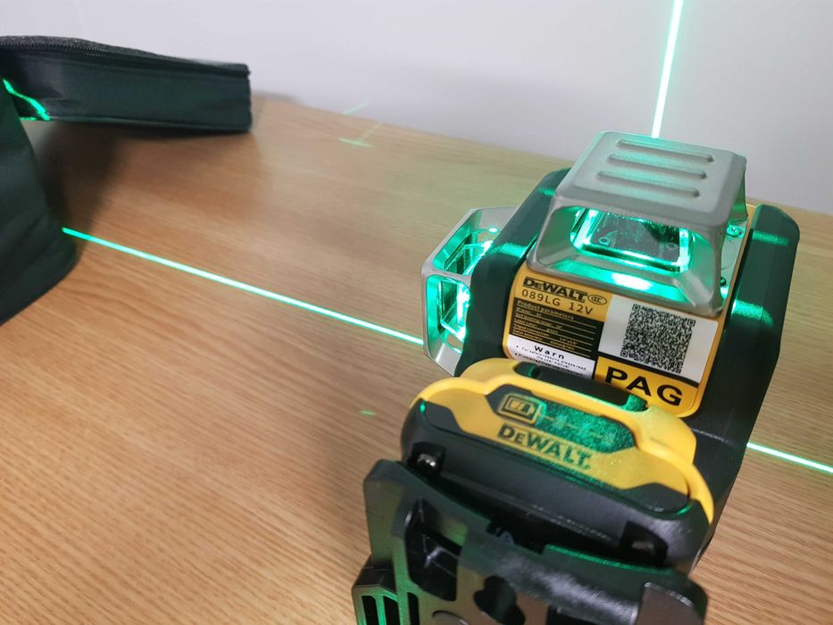 Nivela laser 360, lumina verde, nou + acumulator + incarcator