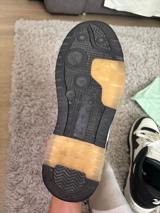 Off white out of office!!43 MĂRIME