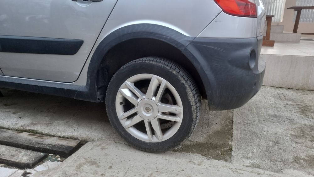 Calculator  ecu  motor renault scenic conquest 1.9 dci  130cp  euro 4