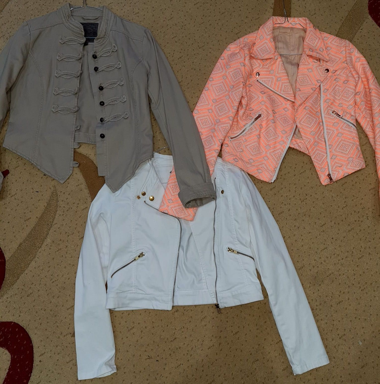 Jachetă fete , modernă